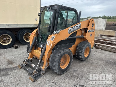 2014 Case SR220 Minicargadora