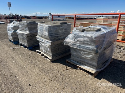 Quantity of (4) Pallets of Landscape rock/pavers Flagstone