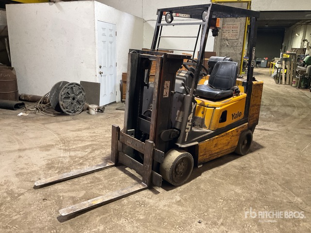 1991 Yale GDC 4000 lb Cushion Tire Forklift
