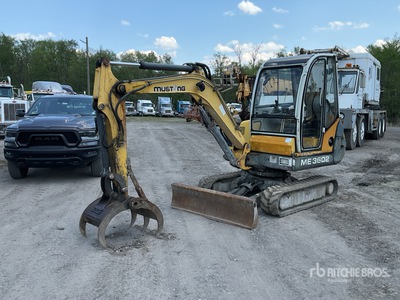 2000 Mustang ME3602 Mini pelle hydraulique