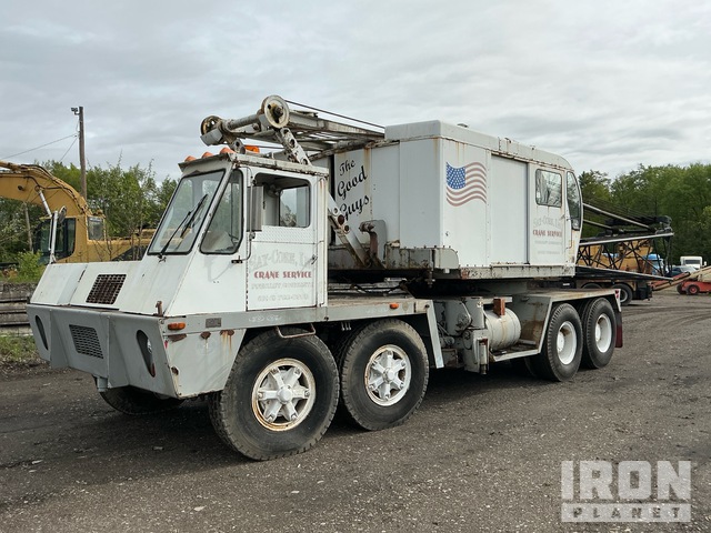 1981 P  790TC 90 ton 8x4x4 Lattice-Boom Truck Crane