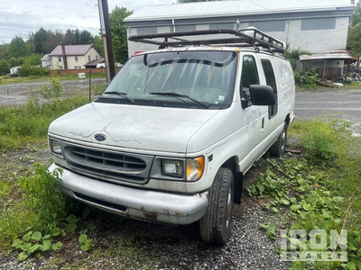 2001 Ford E-350 Furgone cargo (Inoperable)