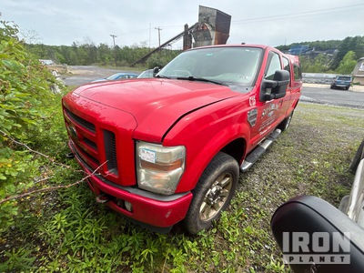 2008 Ford F-350 XLT 4x4 Crew Cab Pick-up (Inoperable)