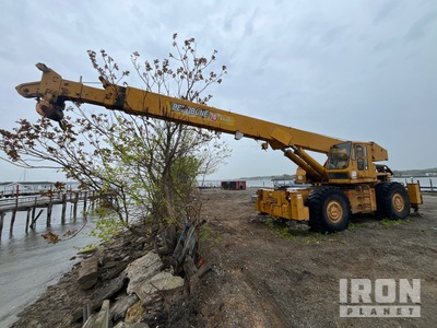 Pettibone 70SC 35 ton 4x4 Rough Terrain Crane