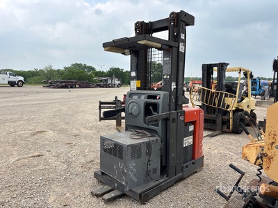 Toyota 7BPUE15 3000 lb منتقي الطلبات