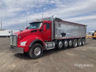 2018 Kenworth T880 7x3 tri drop axle steer Tri/A Camión dumper