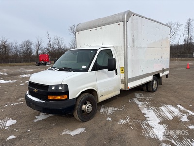2019 Chevrolet Express G3500 4x2 Van Truck