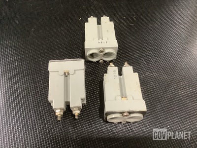 (230) FIC FHL10U Fuse Holders