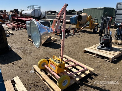 2004 Uniquip Endura FSTL1000 Light Tower