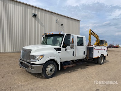 2012 International TerraStar 4x2 Crew Cab Utility Truck