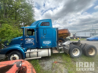 2000 International 9200 6x4 T/A Sleeper Truck Tractor (Inoperable)
