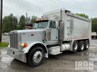 2006 Peterbilt 357 8x4 Tri/A Dump Truck