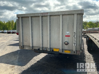 1982 Fruehauf 48 ft T/A Flatbed Trailer