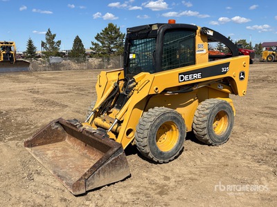 2006 John Deere 325 Two-Speed Mini pala