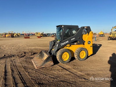 2019 John Deere 318G Two-Speed Schranklader