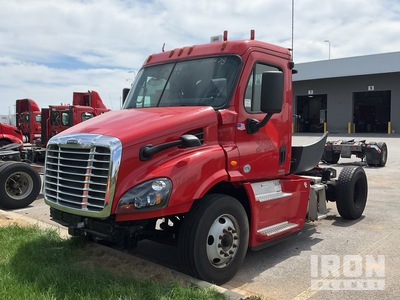 2016 Freightliner Cascadia 4x2 Cabeza Tractora Cabina Corta