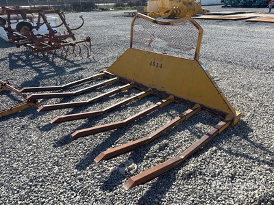 Custom Rake Attachment