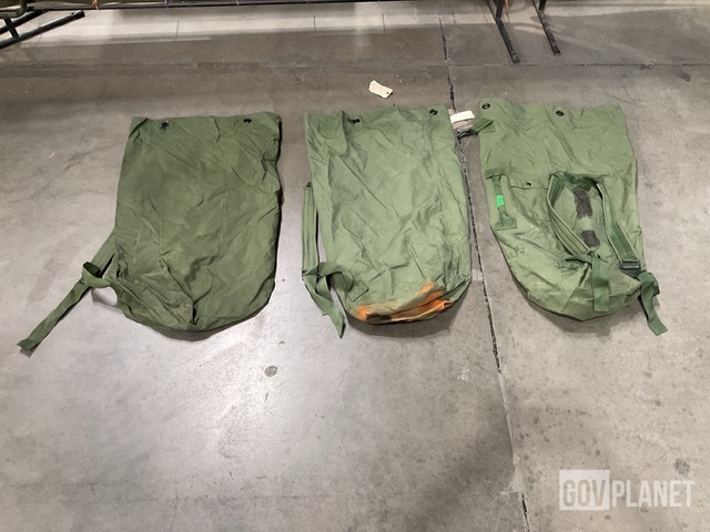 (189) Duffel Bags