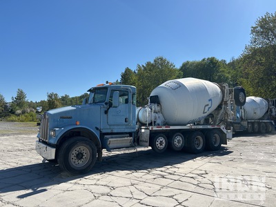 Kenworth W900 12x4 شاحنة خلاط