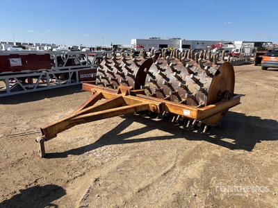 Double Drum Padfoot Pull Behind Compactor