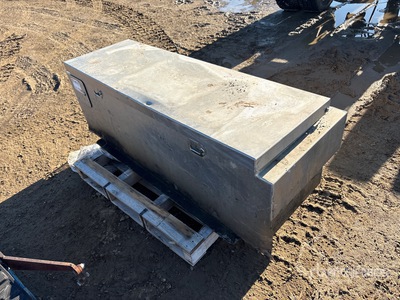 Combo Tool Box Slip Fuel Tank