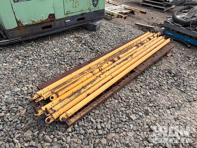 Quantity of Brace ادوات صناعية متنوعة