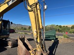 Hydraulics with Bucket Cylinder