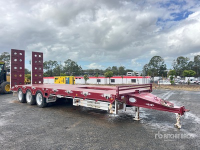 2018 FWR 9 m Tri/A Plant Trailer