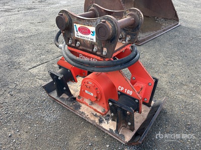 2014 PneuVibe CP100 Compactadora de placa vibradora - Fits 14 ton