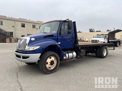 2016 International 4300 4x2 Flatbed Truck