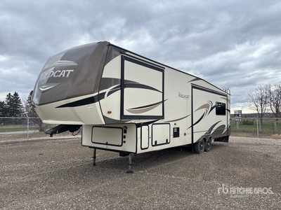 2019 Wildcat 34WB Forest River T/A Travel Trailer