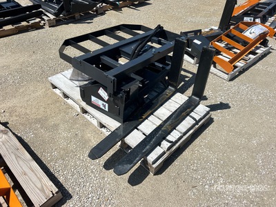 2026 ARTEER RPT-42L 42 in Rotating Fourches pour Skid Steer (Unused)
