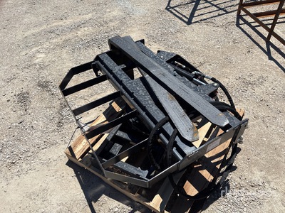 2026 ARTEER RPT-42L Skid Steer Forks (Unused)