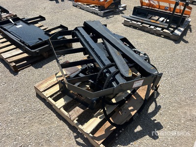 2026 ARTEER RPT-42L 42 in Rotating Fourches pour Skid Steer (Unused)