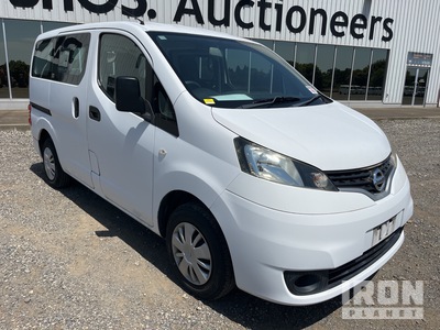 2016 年 Nissan VANETTE Passenger Van