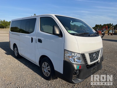 2018 年 Nissan NV350 Caravan Passenger Van