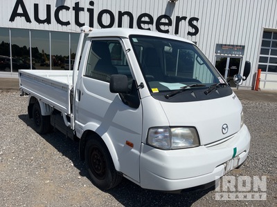 2016 年 Mazda BONGO Table Top Truck