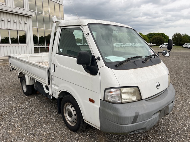2010 年 Nissan VANETTE Table Top Truck 2010 年 Nissan VANETTE Table Top Truck