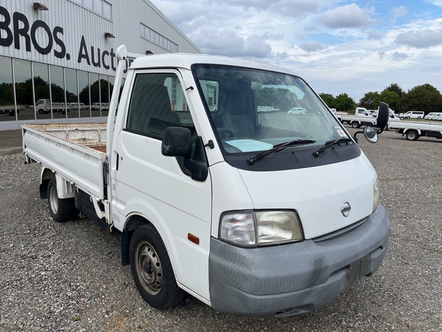 2010 年 Nissan VANETTE Table Top Truck
