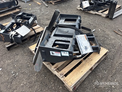 2026 ARTEER RPT-42L 42 in Rotating Hydraulic Forche per mini pala (Unused)