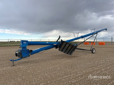 Brandt 1060 10 in x 60 ft Swing Grain Auger