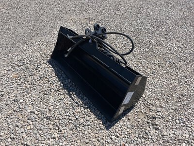 2026 VICSEC VCT1000 40 in Hydraulic Tilting Excavator Bucket (Unused)