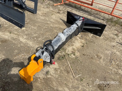 2026 GIYI GY-TBL47 47 in Telescopic Skid Steer Boom (Unused)