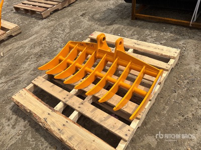 2026 GIYI 37 in Excavator Rake - Fits Cat 303 (Unused)