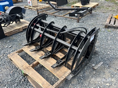 2026 GIYI GY-MCLG60 44 in Mini Skid Steer Grapple (Unused)