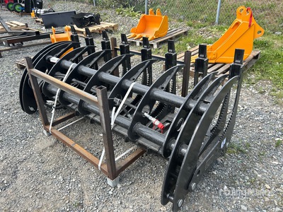 2026 GIYI GY-CLG72 72 in Skid Steer Grapple (Unused)