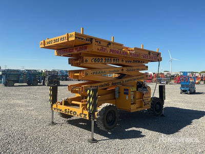 2004 Haulotte H15SX 4x4 Diesel منصة رفع متحركة