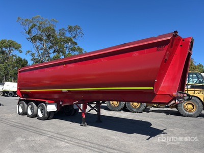 2019 Bruce Rock Engineering 10.2 m Tri/A Remorque à benne basculante arrière