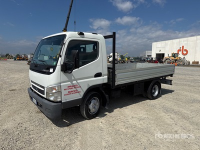 2010 Mitsubishi Fuso Canter  Truck Flatbed Truck