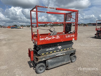 2016 Skyjack SJIII-3219 Electric Scissor Lift